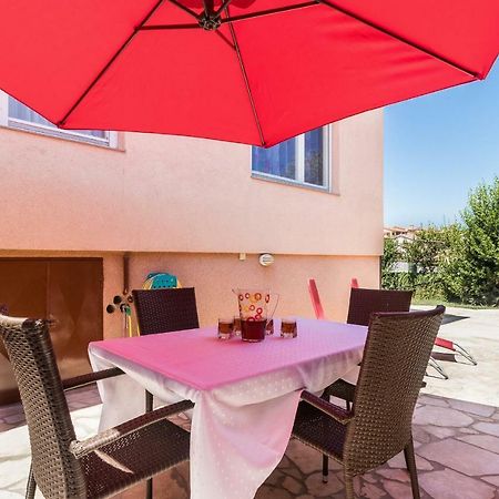 Apartment Taja Ližnjan Eksteriør bilde