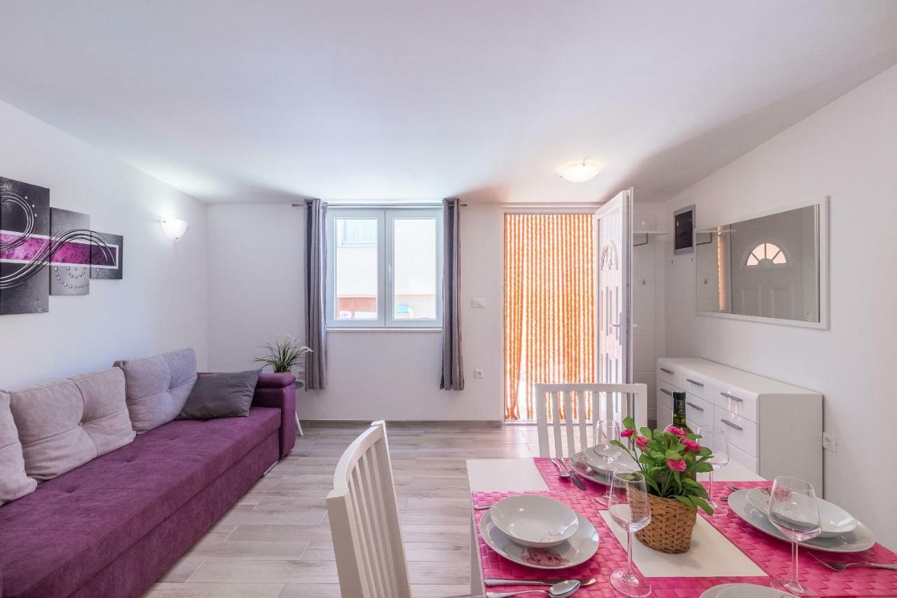 Apartment Taja Ližnjan Eksteriør bilde