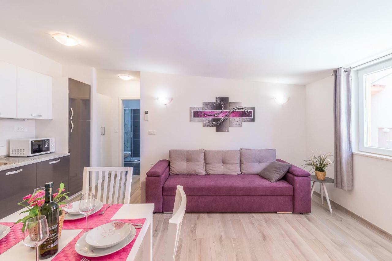 Apartment Taja Ližnjan Eksteriør bilde