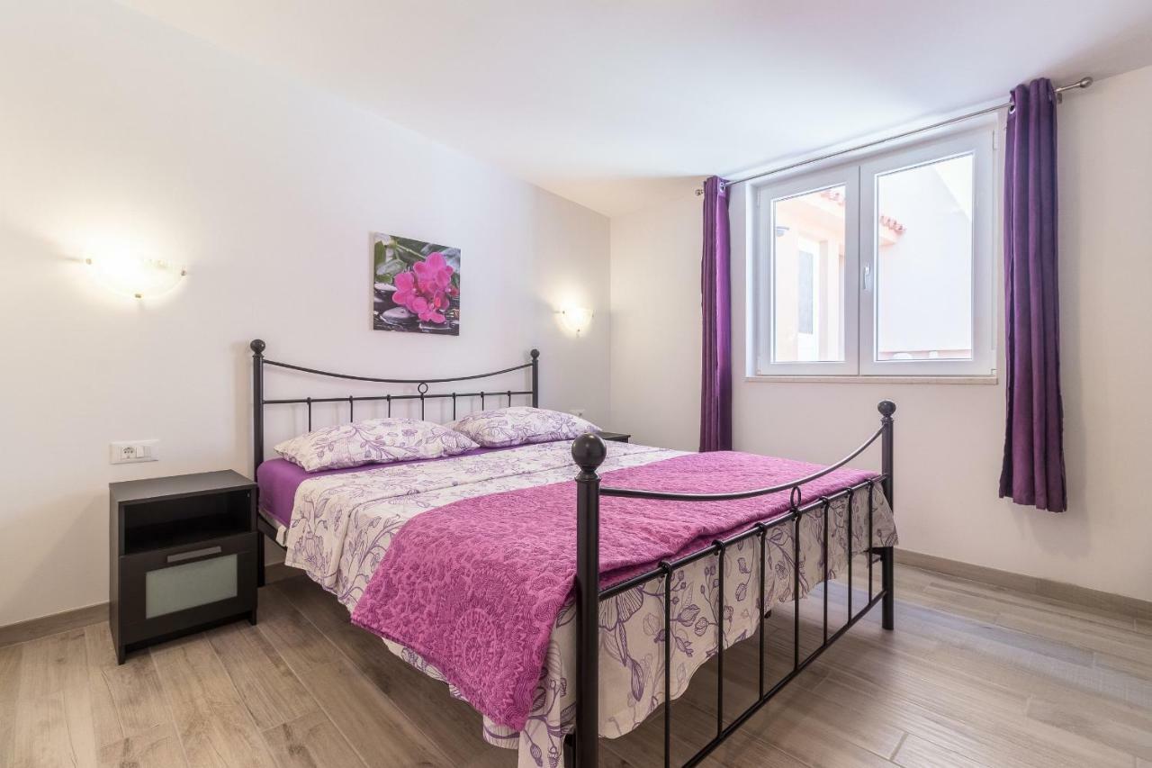 Apartment Taja Ližnjan Eksteriør bilde
